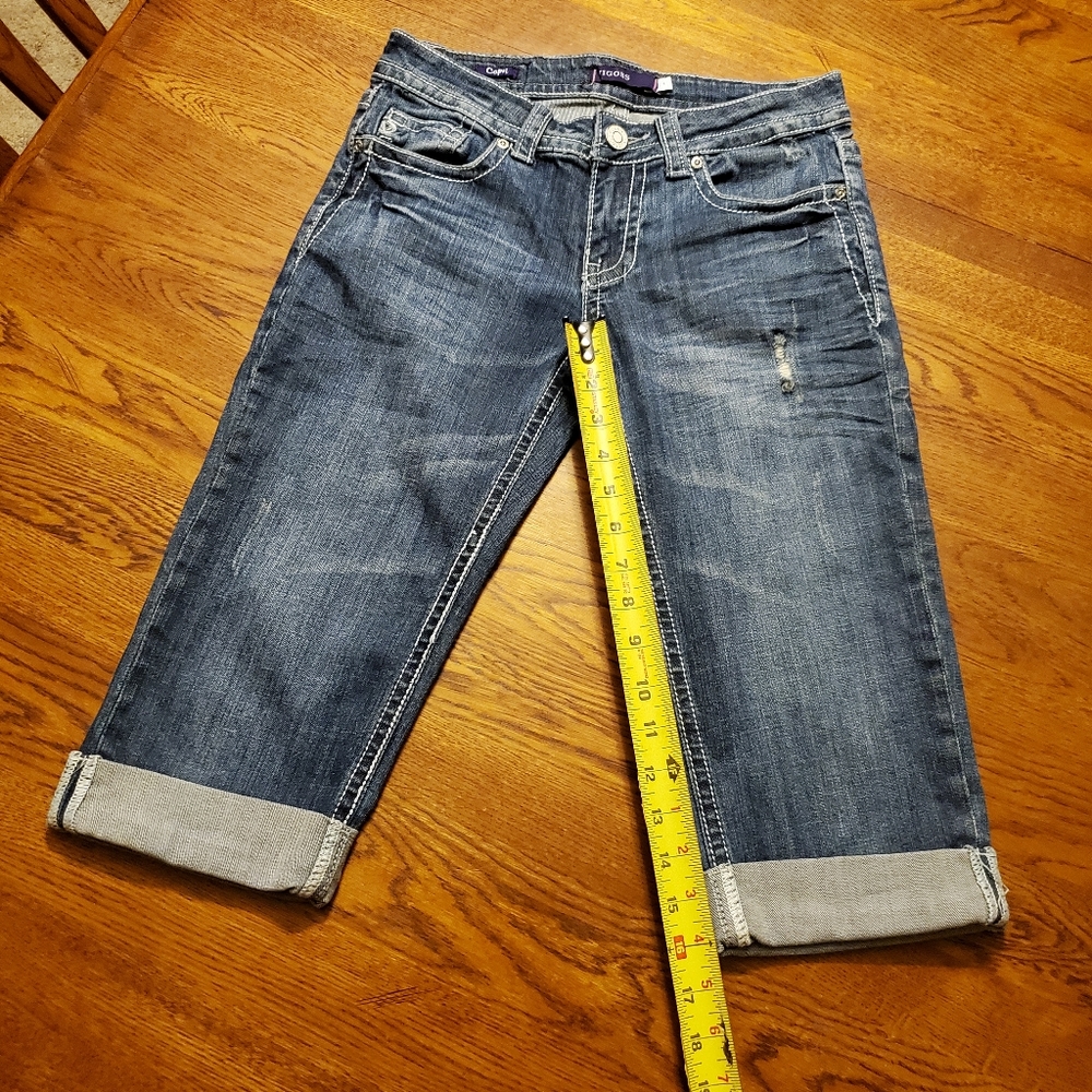 Vigoss Capri's